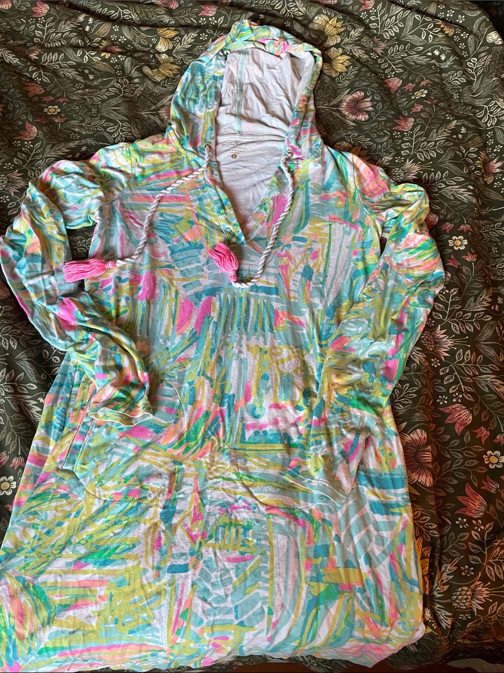 Lily Pulitzer cover up size small